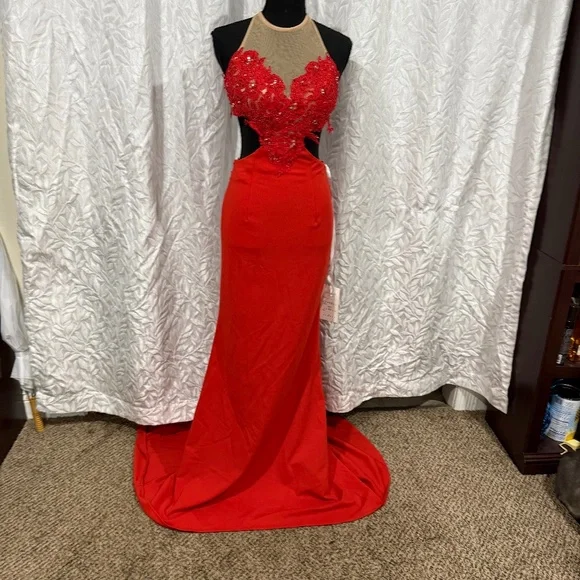 Sherri Hill Dresses | Sherri Hill Nude And Royal Red Size 4 Formal Heart Chest Prom Body Con Dress | Color: Cream/Red | Size: 4 | Pm-81239119's Closet Sherri Hill Dresses | Sherri Hill Nude And Royal Red Size 4 Formal Heart Chest Prom Body Con Dress | Color: Cream/Red | Size: 4 | Pm-81239119's Closet